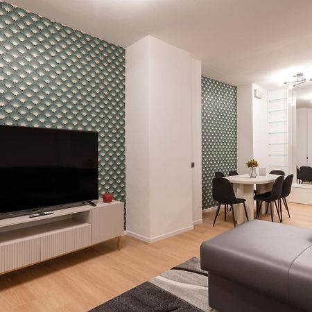 Milan Royal Suites Duomo Екстериор снимка