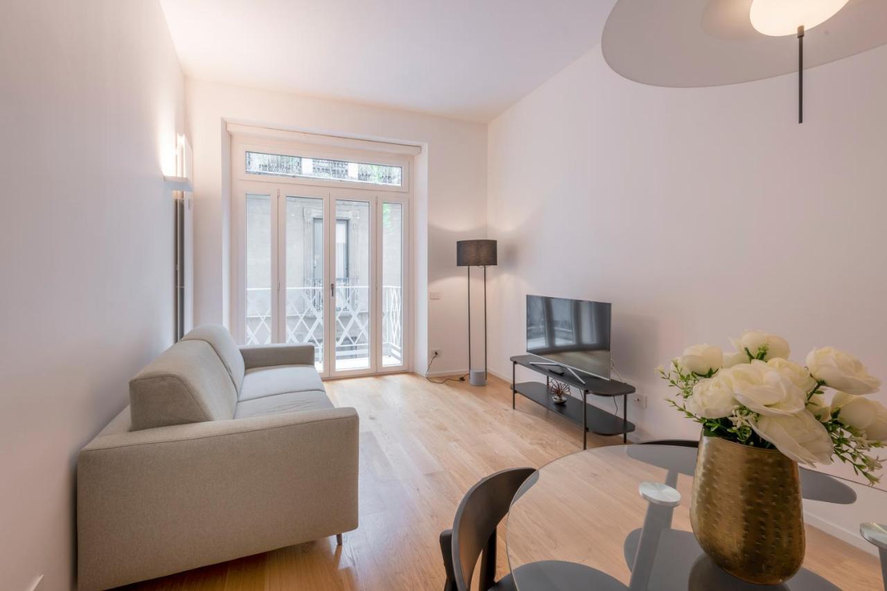 Milan Royal Suites Duomo Екстериор снимка